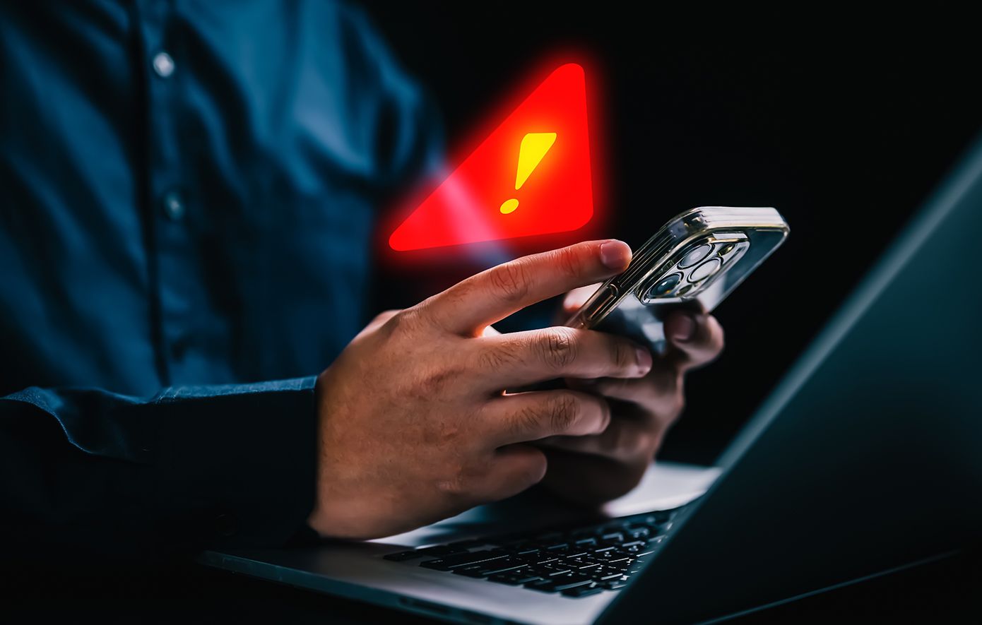 Οι χρήστες των iPhone και των Android βρίσκονται σε κίνδυνο – Το FBI βγάζει σήμα για επικίνδυνη απάτη