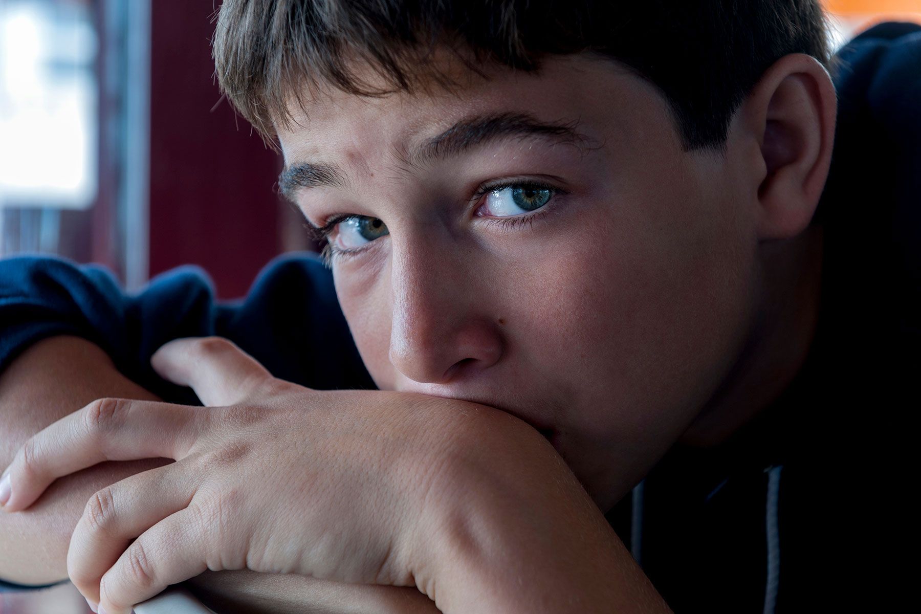 5 συμπεριφορές που νομίζουμε ότι είναι αγένεια αλλά στη πραγματικότητα αποτελούν σημάδια Αυτισμού