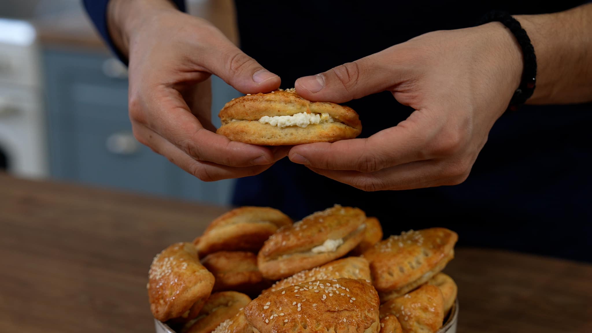 Εύκολα-τυροπιτάκια κουρού-με 6 υλικά-συνταγή- Εύκολα-τυροπιτάκια κουρού-με 6 υλικά-συνταγή-