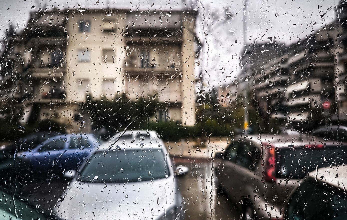 Καιρός : Βροχές και άνοδος της θερμοκρασίας