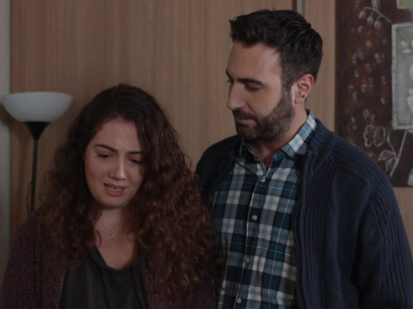 Η Γη της Ελιάς Επόμενα επεισόδια: Περιλήψεις επεισοδίων από 16/2/25 ως 20/2/25