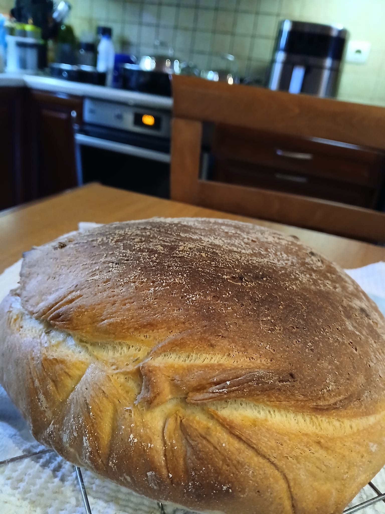 Πικάντικο-σκορδόψωμο-για την-Τσικνοπέμπτη-συνταγή- Πικάντικο-σκορδόψωμο-για την-Τσικνοπέμπτη-συνταγή-