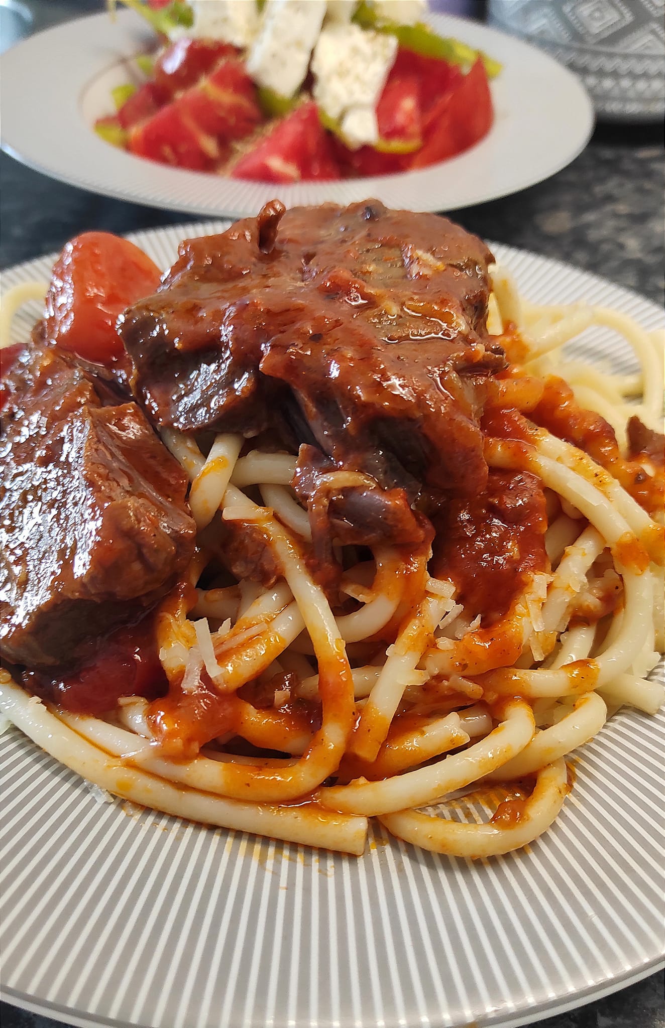 μοσχαράκι-κοκκινιστό-με-χοντρό μακαρόνι-συνταγή- μοσχαράκι-κοκκινιστό-με-χοντρό μακαρόνι-συνταγή-