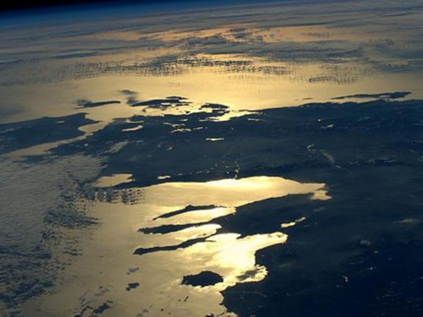 η-Ελλάδα-από-το-διάστημα-βίντεο-