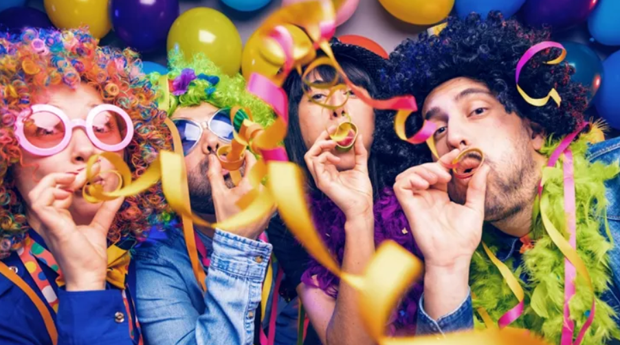 Κετελαπόνγκο Κετελαπόνγκο: Το τραγούδι των Αποκριών που αν μεταφράσουμε τους στίχους δεν θα το ξανατραγουδήσουμε