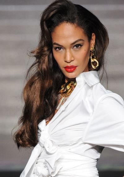 Χτενίσματα για να κρύψεις την μαύρη ρίζα και τις άσπρες τρίχες