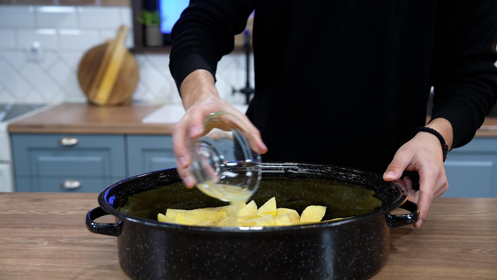 μπιφτέκια-με-πατάτες-στο-φούρνο-για-όλη-την-οικογένεια-συνταγή-