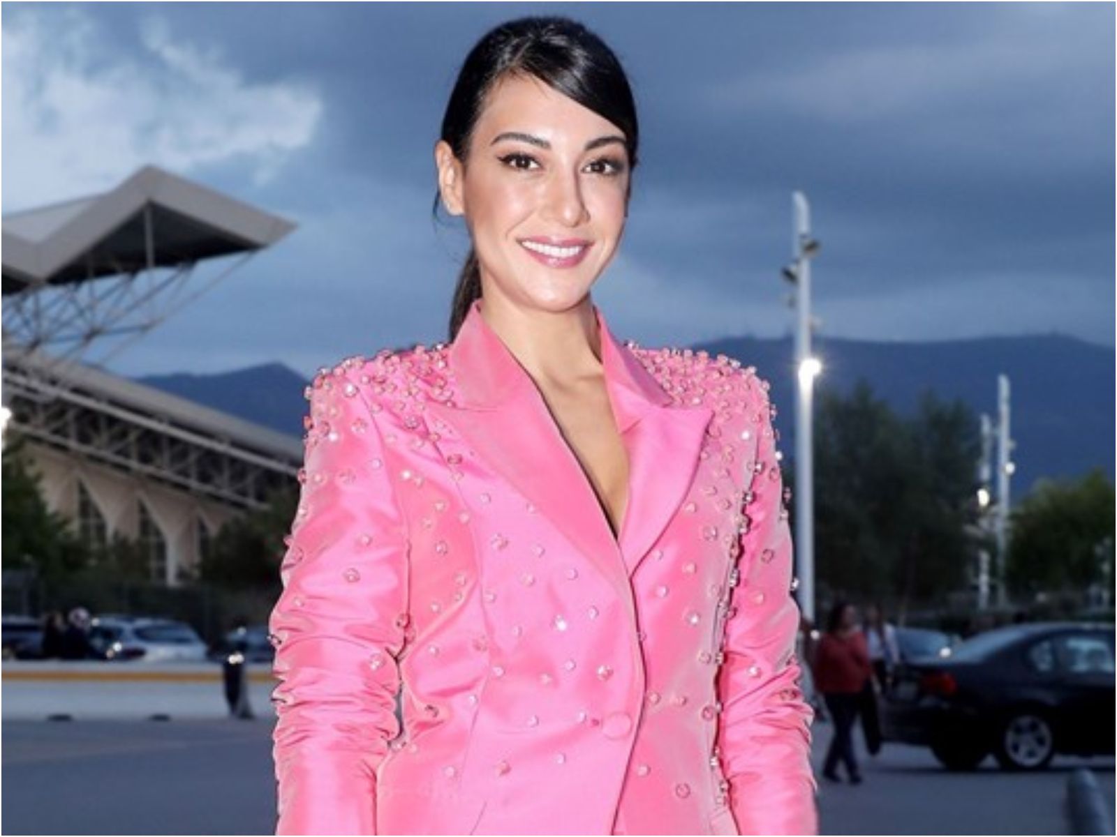 Ευγενία Σαμαρά-floral πουκάμισο-ιδέες-