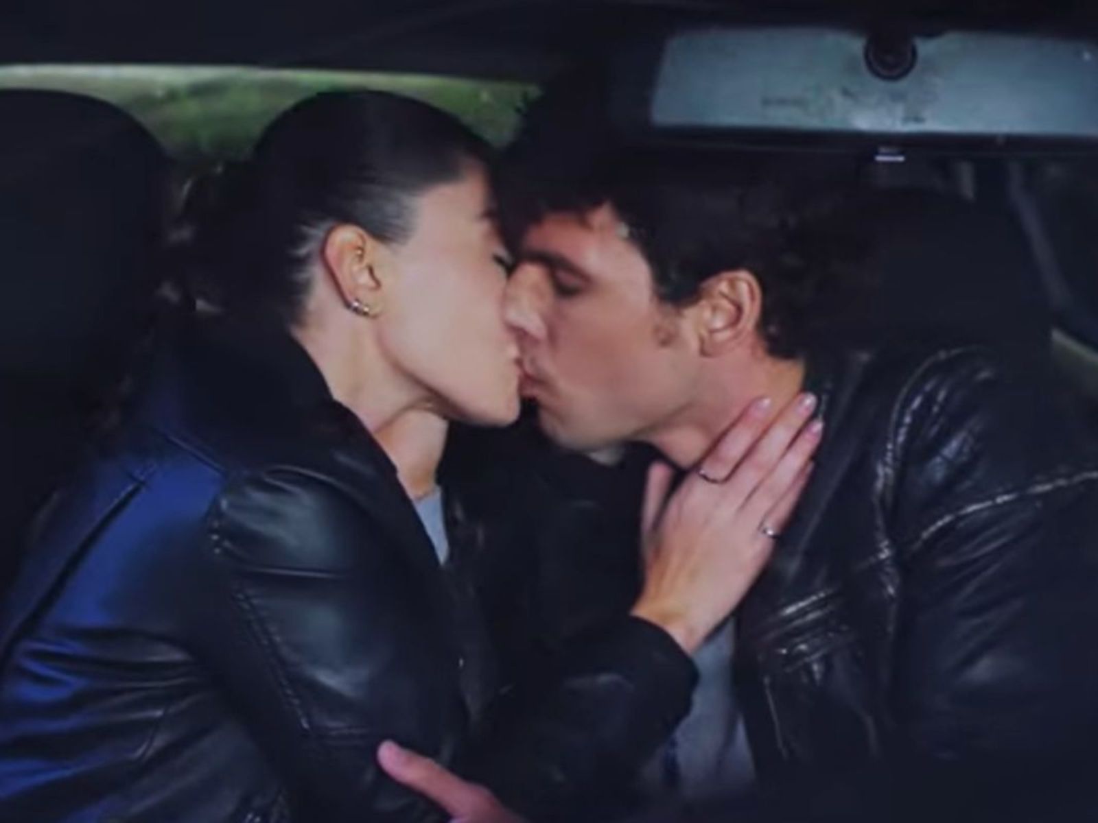 Η Γη της Ελιάς: Ο Γιώργης πιάνει στα πράσα Αριάδνη και Χρήστο