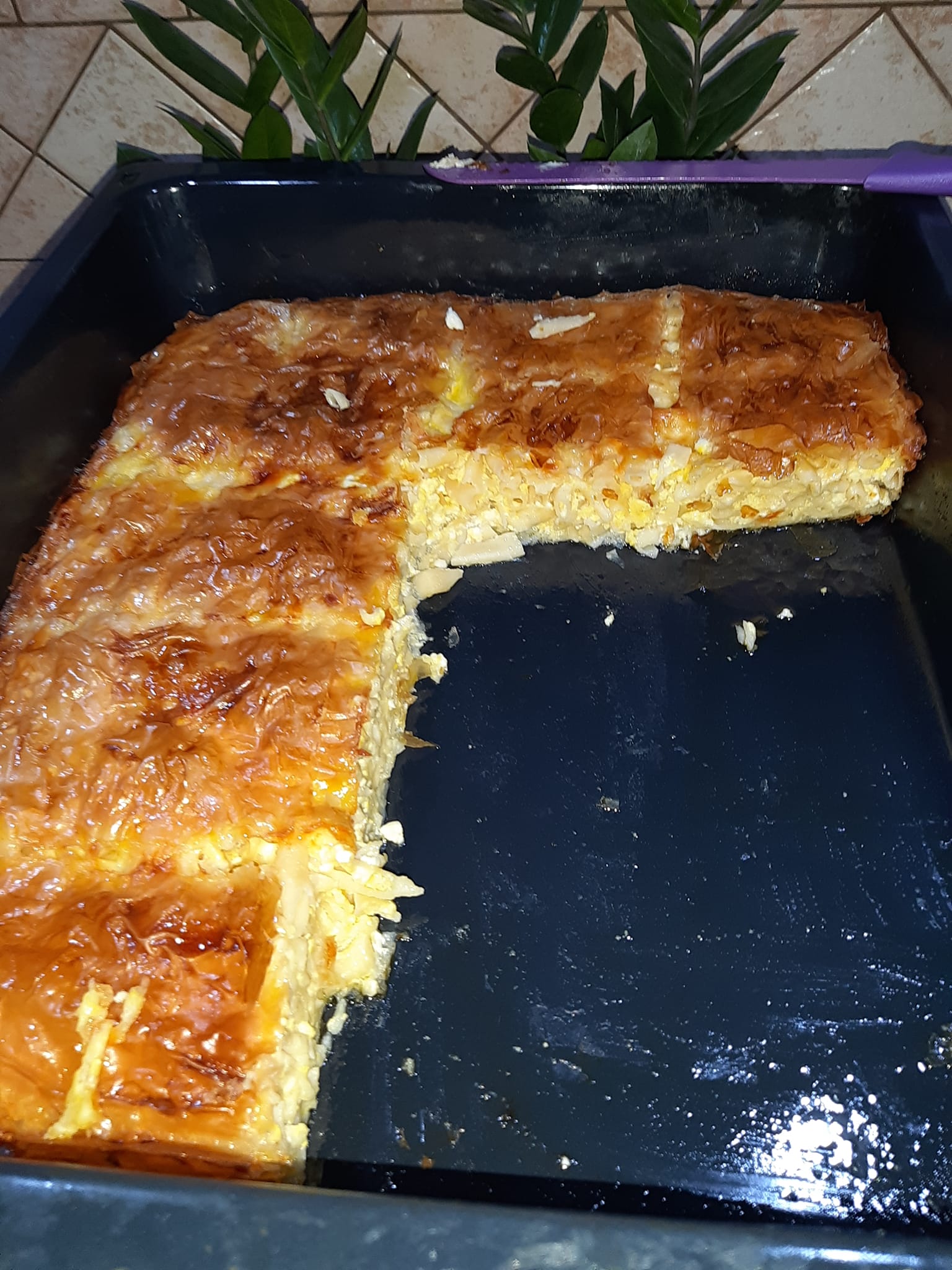 Μακαρονόπιτα-με φύλλο κρούστας-για την-εβδομάδα της Τυρινής-συνταγή-