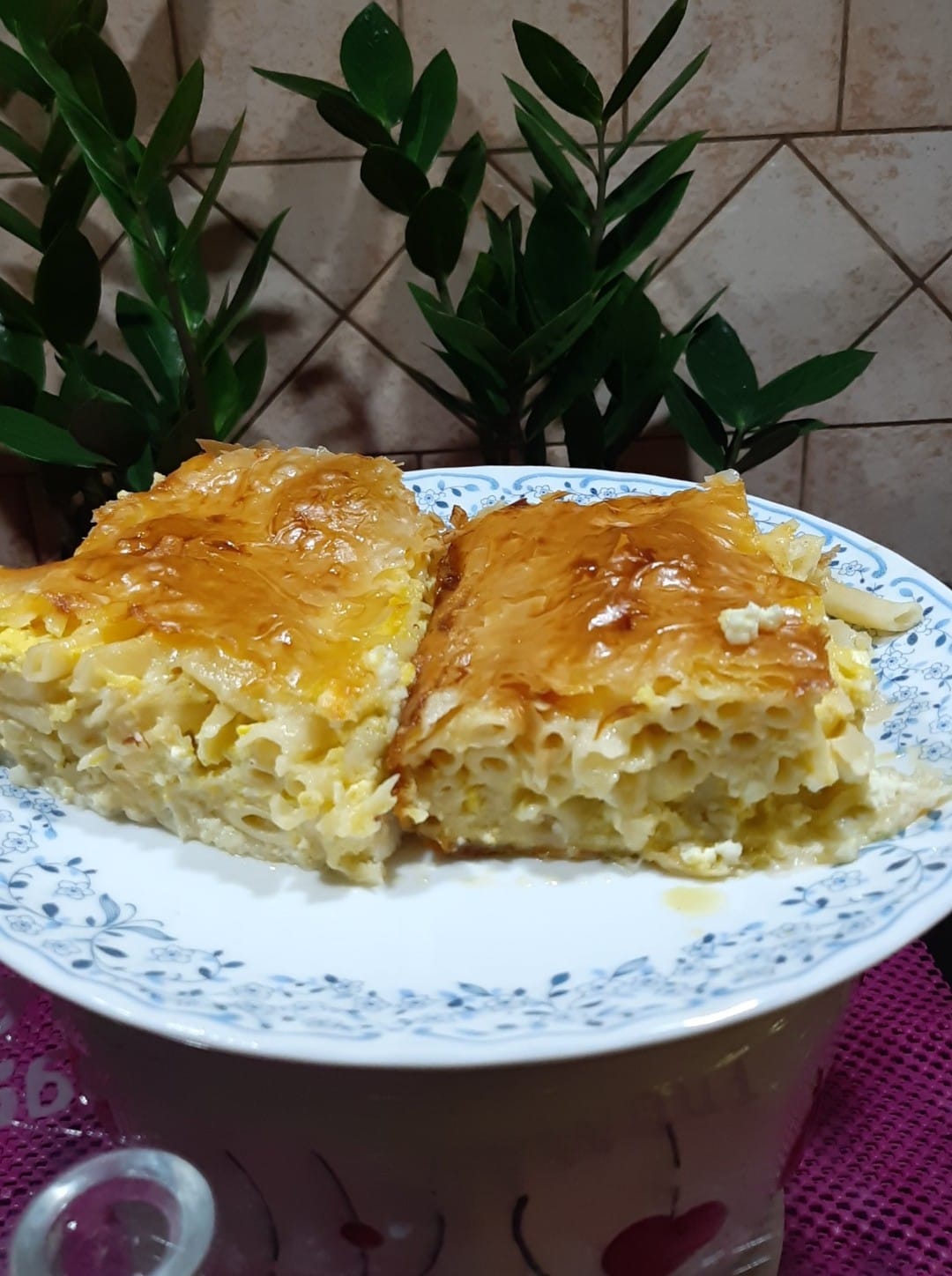 Μακαρονόπιτα-με φύλλο κρούστας-για την-εβδομάδα της Τυρινής-συνταγή-