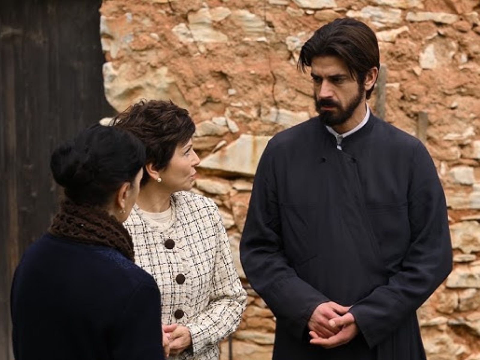 Άγιος Έρωτας Επόμενα επεισόδια: Περιλήψεις επεισοδίων από 24/2/25 ως 27/2/25