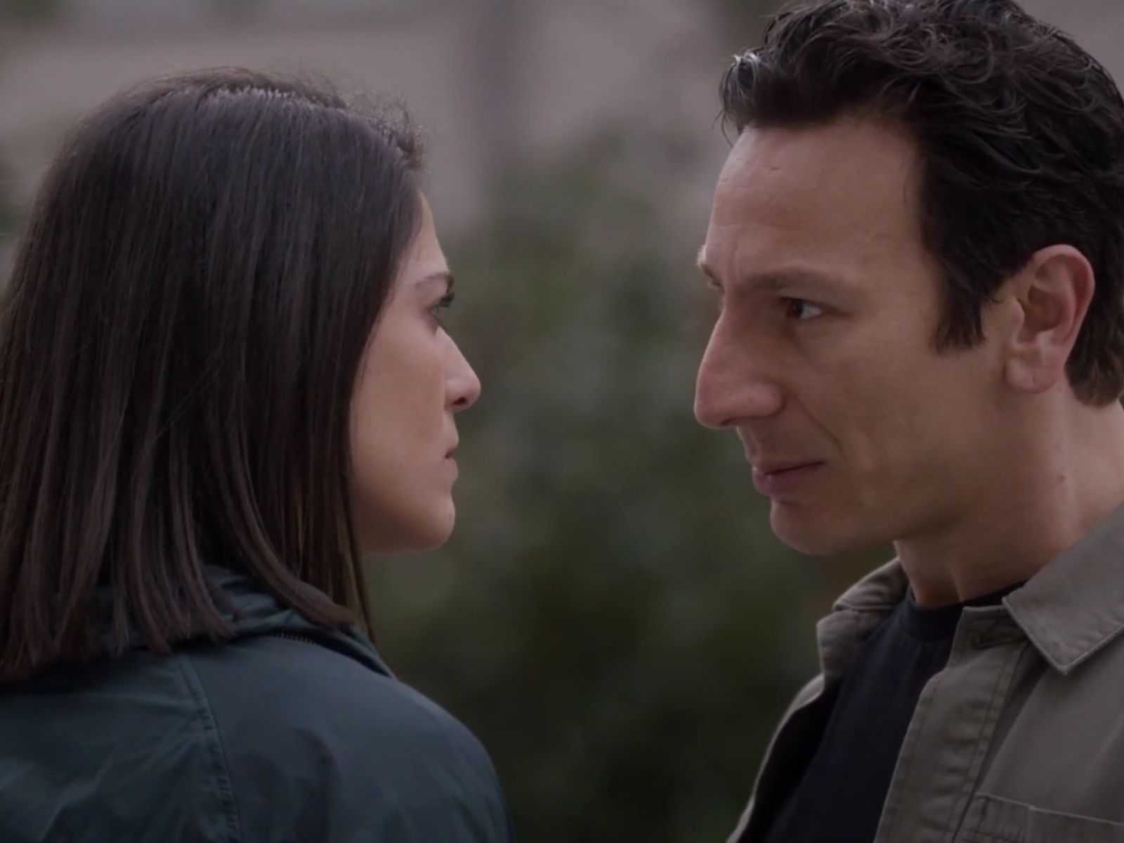 Διάφανη Αγάπη: Στέλλα και Χαρης συνεργάζονται και ανακαλύπτουν την αλήθεια