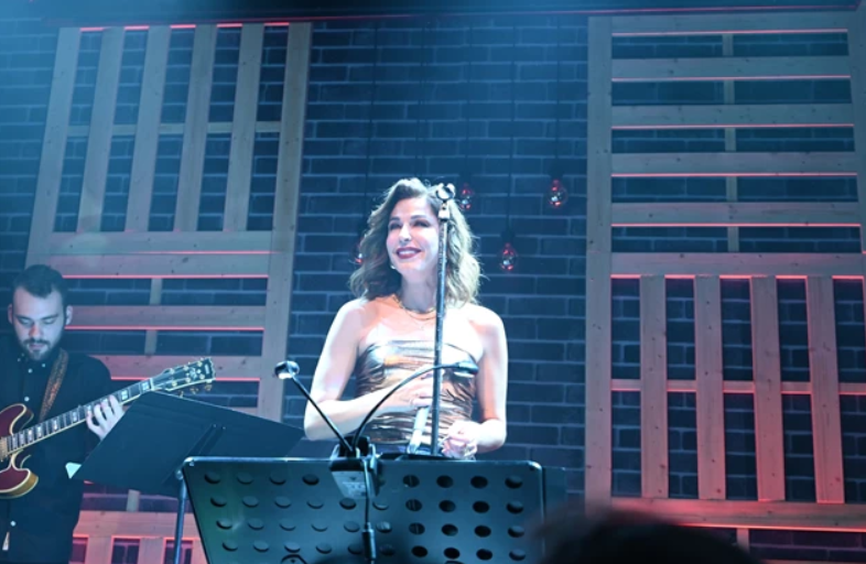 Κατερίνα Παπουτσάκη-Περασμένες-μου-Αγάπες- Κατερίνα Παπουτσάκη-Περασμένες-μου-Αγάπες-