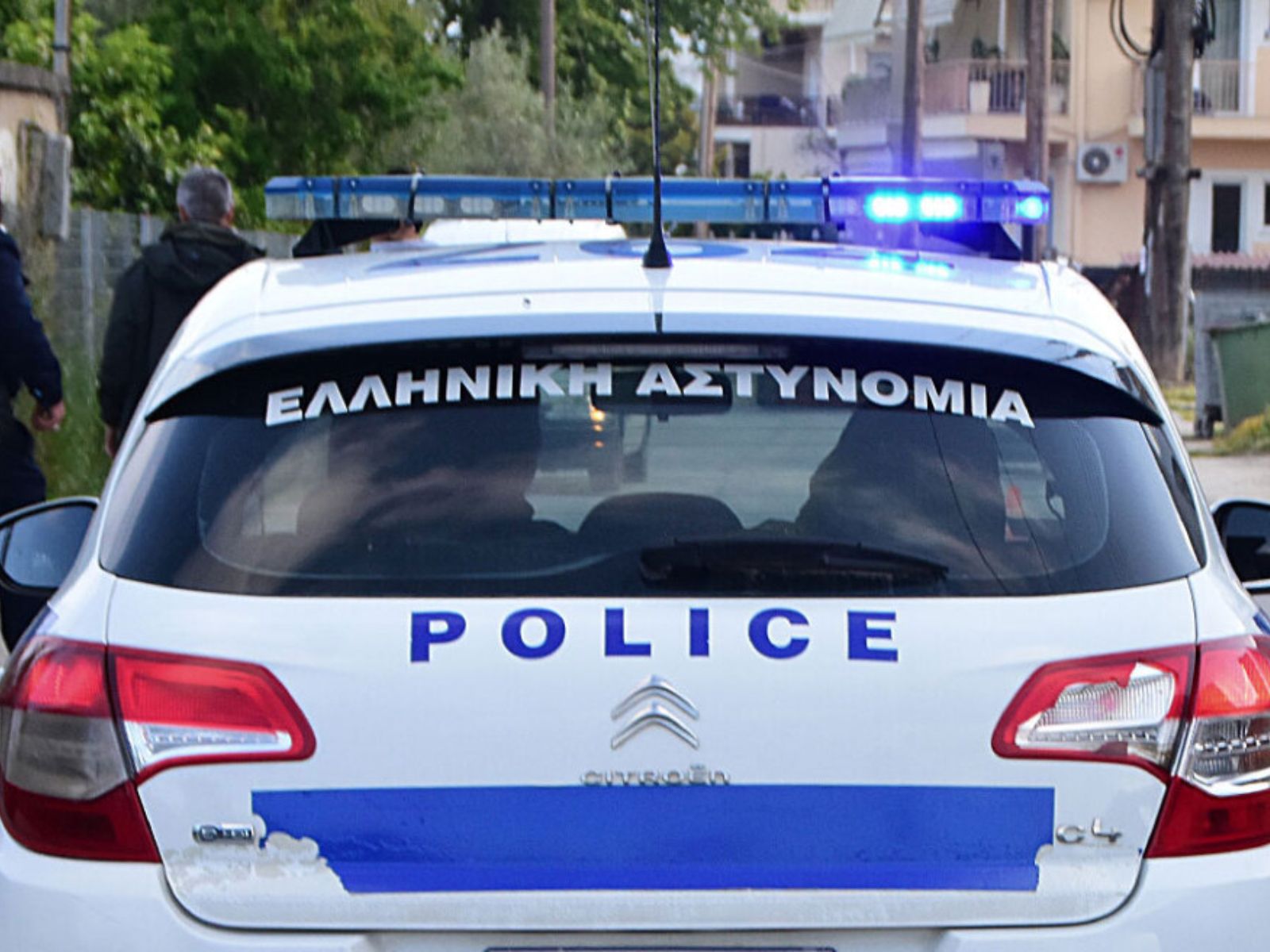 Σύμη-μηνύματα-σε-13χρονη-15χρονο-