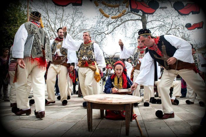 Καθαρά-Δευτέρα-2025-10-προορισμοί-για-οικογενειακές-διακοπές Καθαρά-Δευτέρα-2025-10-προορισμοί-για-οικογενειακές-διακοπές