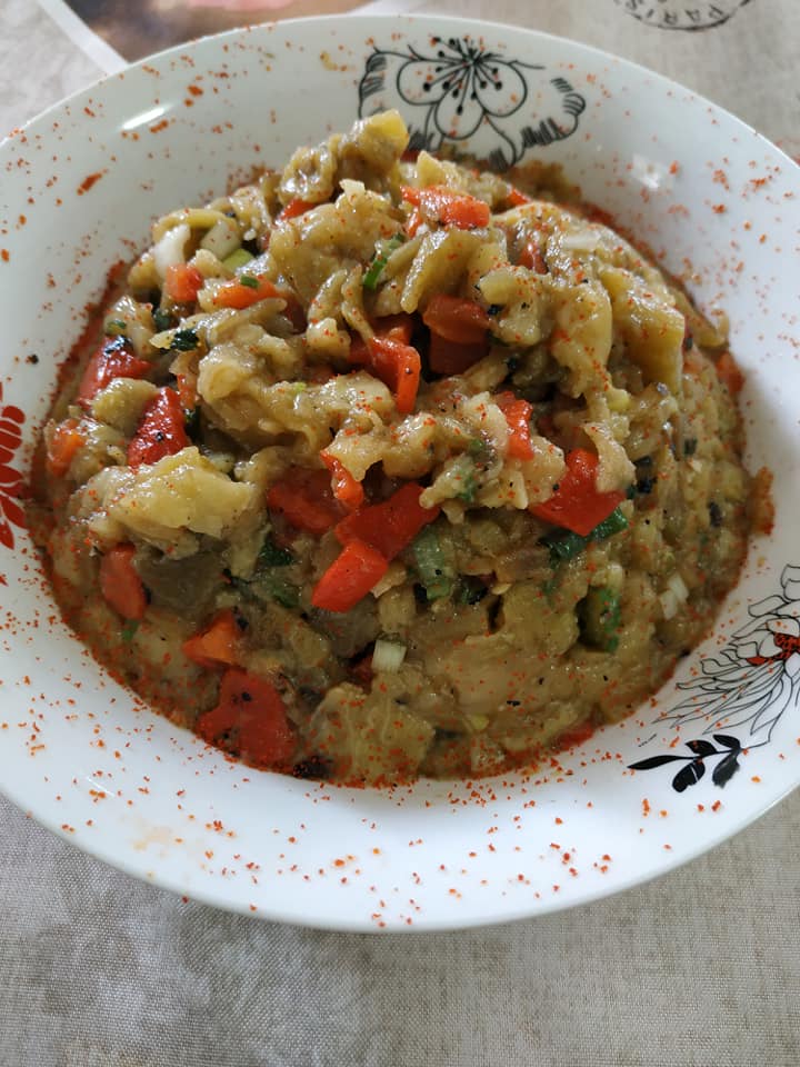 Μελιτζανοσαλάτα-Αγιορείτικη-για τη Καθαρά Δευτέρα-συνταγή- Μελιτζανοσαλάτα-Αγιορείτικη-για τη Καθαρά Δευτέρα-συνταγή-