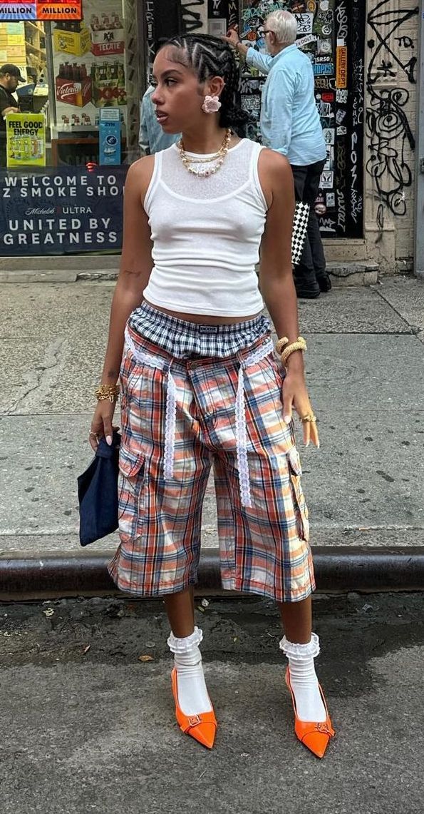 καρό print-τάσεις-Άνοιξη-Καλοκαίρι 2025-στη-μόδα-ιδέες-