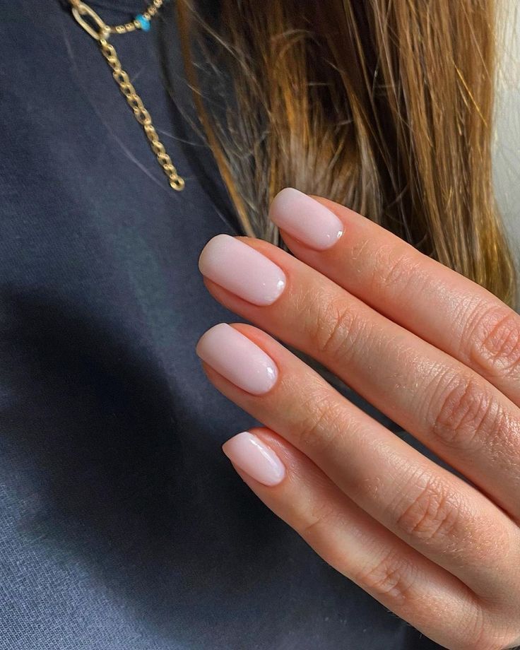 φυσικά νύχια-τάσεις-Άνοιξη-Καλοκαίρι 2025-ιδέες-