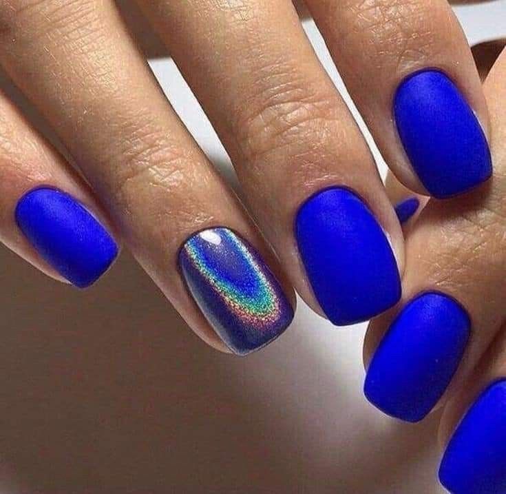 μπλε νύχια-τάσεις-Άνοιξη-Καλοκαίρι 2025-ιδέες-