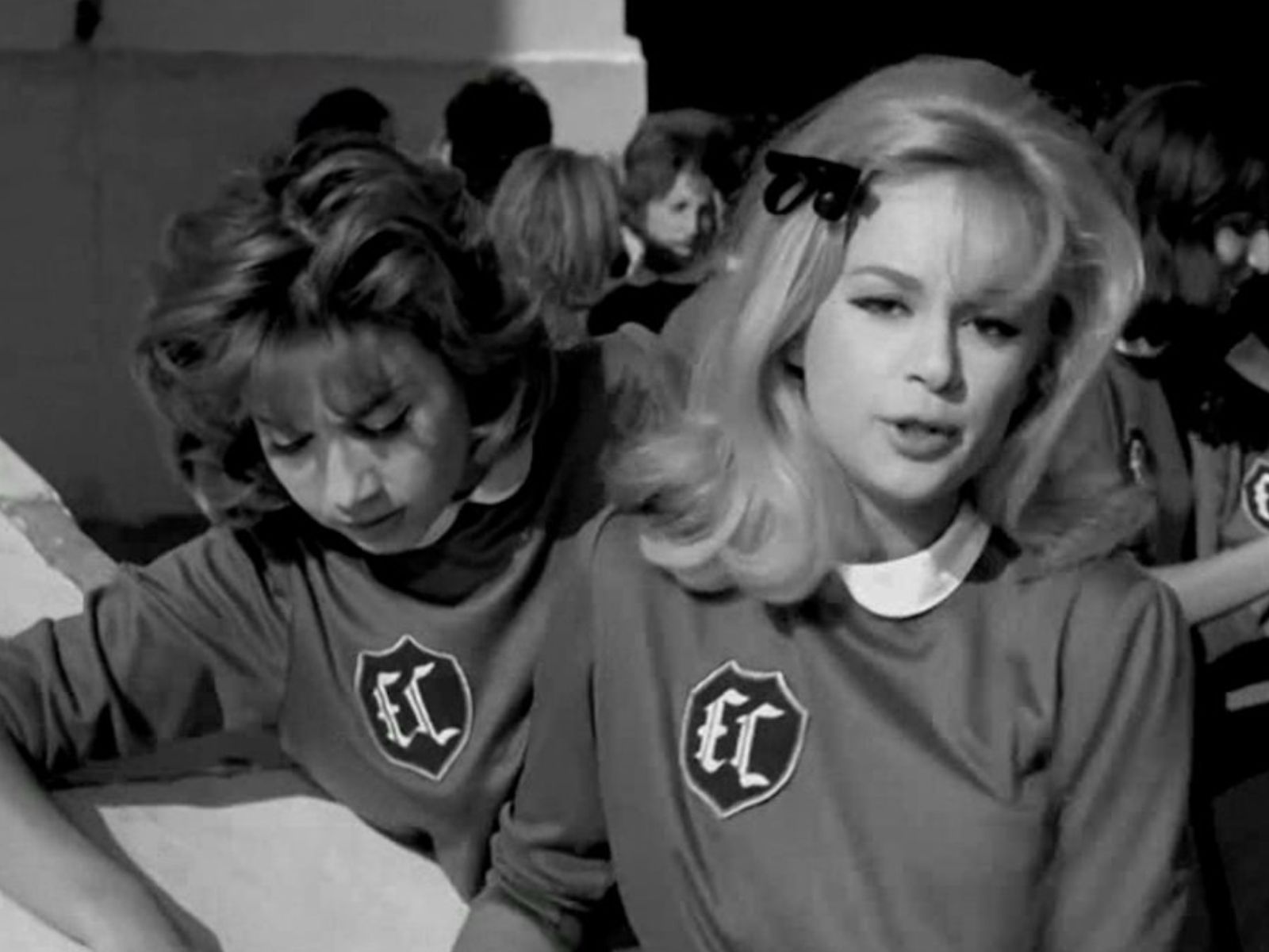 που-βρίσκεται-το-σχολείο-που-γυρίστηκε-το-Χτυποκάρδια στο Θρανίο-