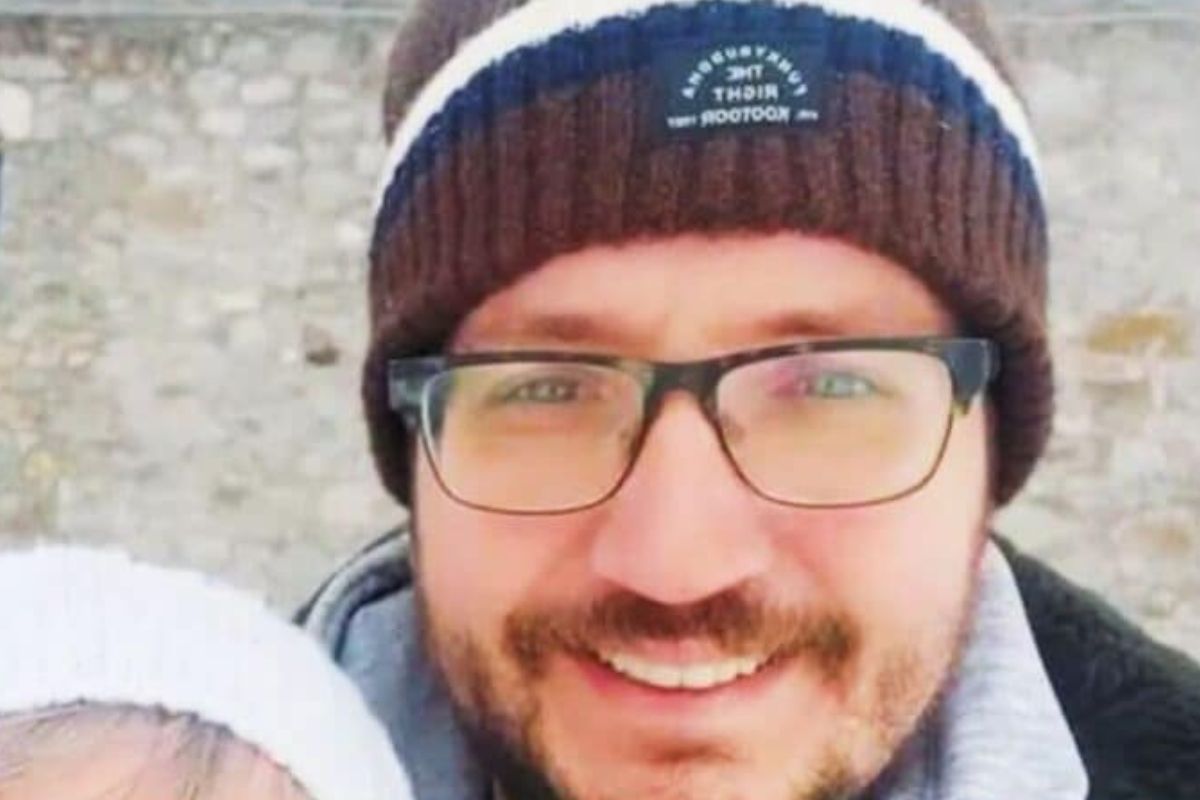 Βασίλης Καλογήρου : Μάρτυρας ανέφερε πως τον πλησίασαν τρία άτομα και πως μπήκε από μόνος του στο αυτοκίνητο