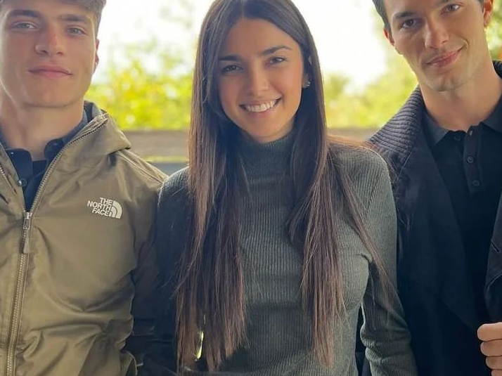 Η Γη της Ελιάς: Η συγκινητική πρόταση γάμου του Μιλτιάδη στη Βασιλική και η παρουσία του Φίλιππου