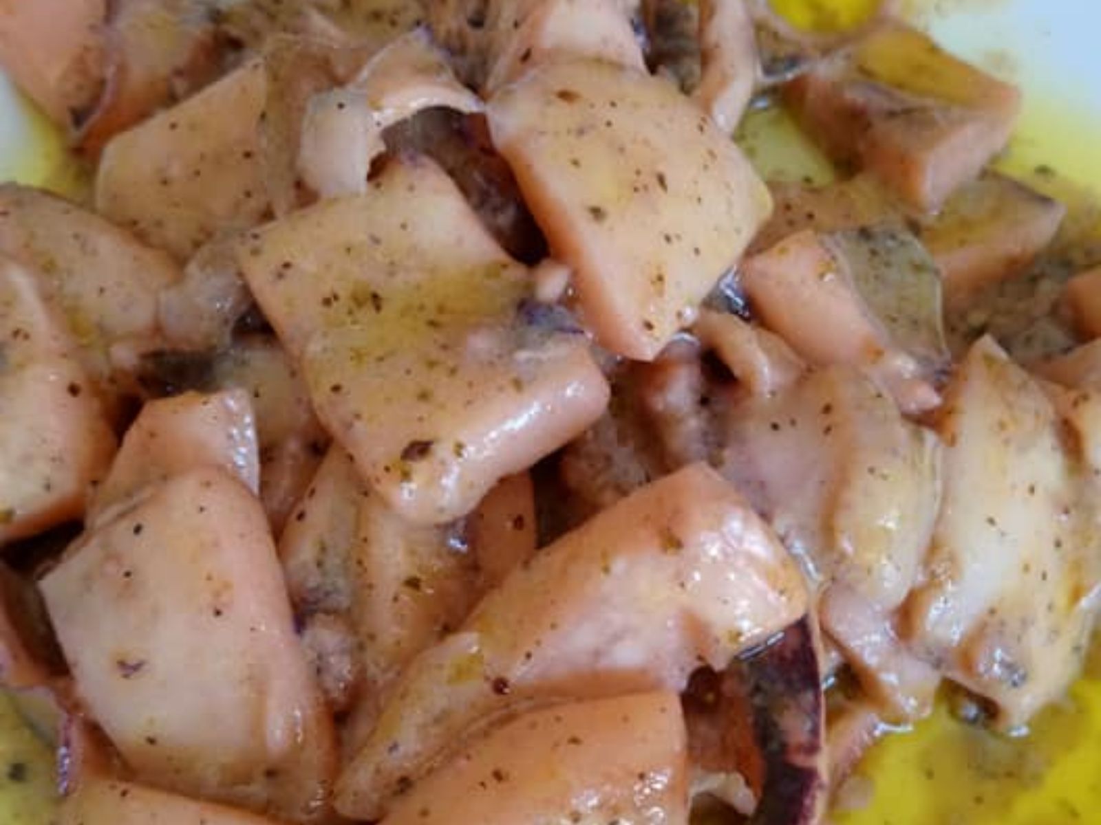 Σαρακοστιανές-σουπιές-με λεμόνι-και κουρκουμά-συνταγή-