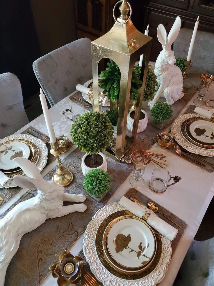 Πασχαλινή διακόσμηση-με-μεταλλικά χρώματα-τάσεις-Πάσχα 2025-στη-διακόσμηση-ιδέες-