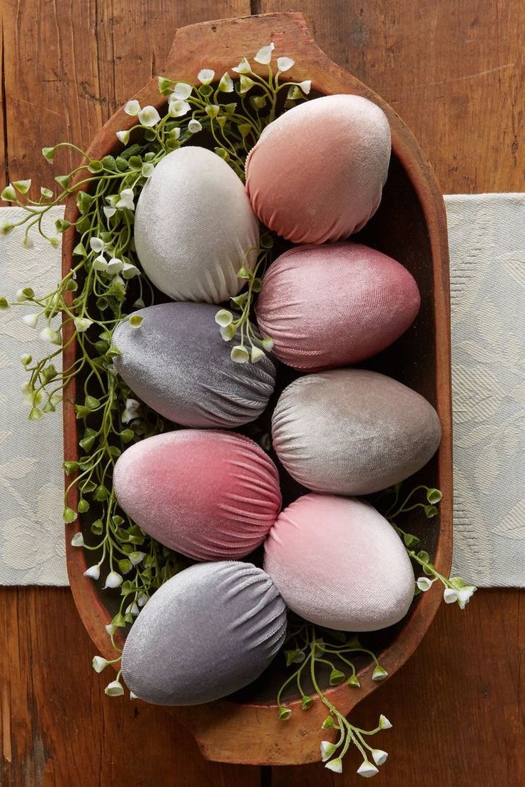 Πασχαλινά αυγά-με-υφάσματα-τάσεις-Πάσχα 2025-στη-διακόσμηση-ιδέες-