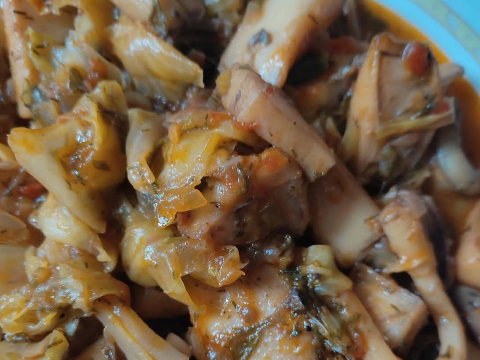 σουπιές-με-λάχανο-για-τη-Σαρακοστή-συνταγή-