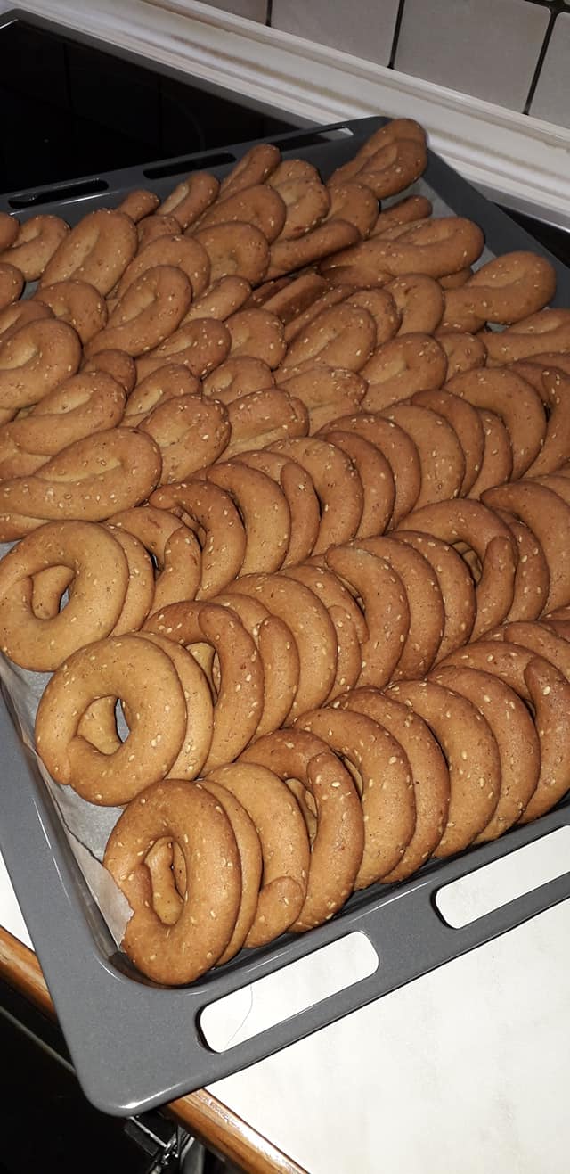 Σαρακοστιανά-κουλουράκια κανέλας-συνταγή-