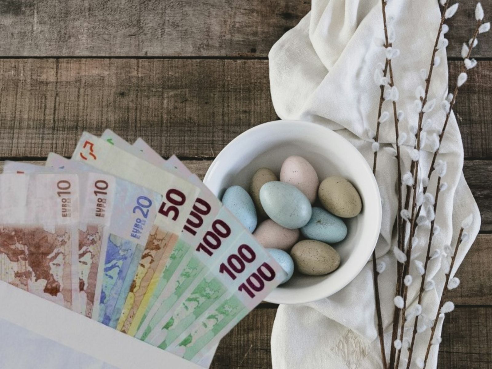 Δώρο Πάσχα 2025: Υπολογίστε πόσα θα πάρετε