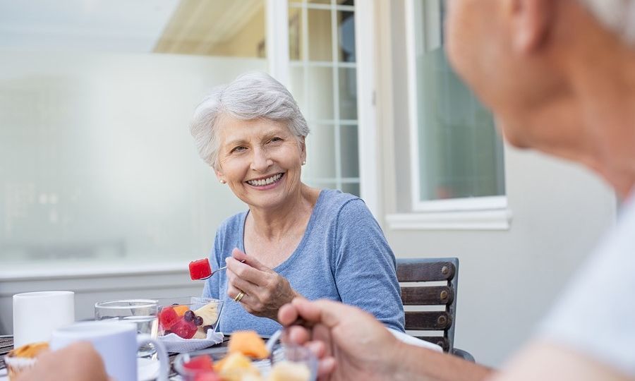 οι-γυναίκες-ζουν-περισσότερο-από-τους-άντρες-γιατί-συμβαίνει-αυτό-