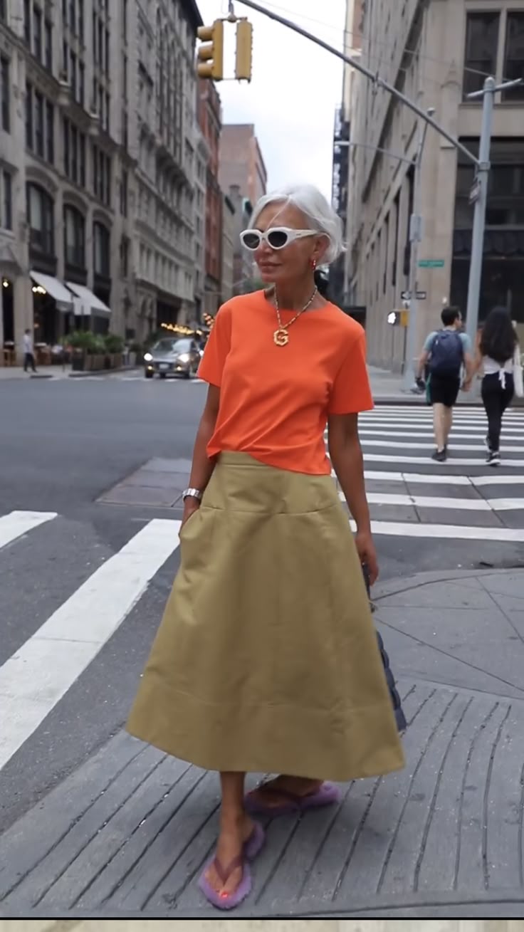 ιδέες-για-ντύσιμο-την-Άνοιξη 2025-σε-χακί-