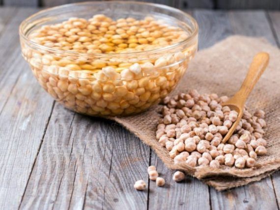 Δεν μούλιασες τα όσπρια από το βράδυ;- Με αυτό το κόλπο θα είναι έτοιμα σε 1 ώρα