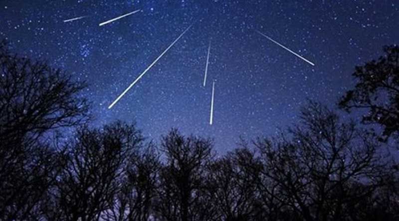 Από τη Βροχή διαττόντων αστέρων στο Ματωμένο Φεγγάρι ο φετινός Μάρτιος είναι γεμάτος αστρονομικά φαινόμενα