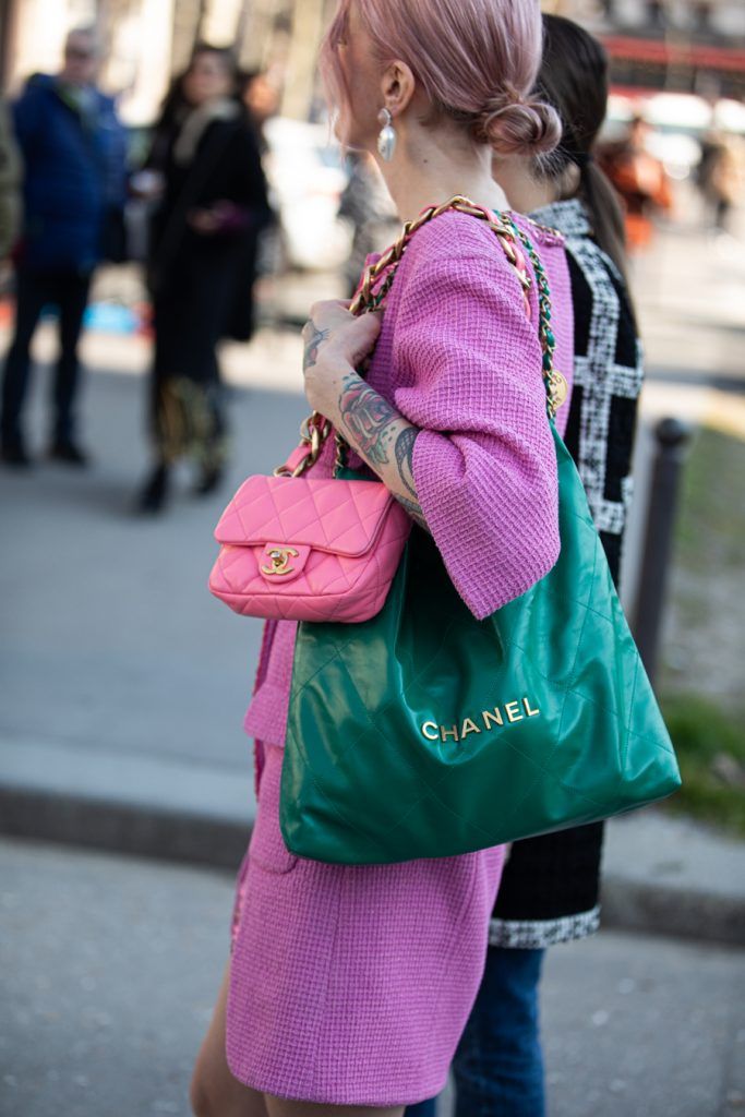 Άνοιξη – Καλοκαίρι 2025: Οι κορυφαίες τάσεις στις γυναικείες τσάντες