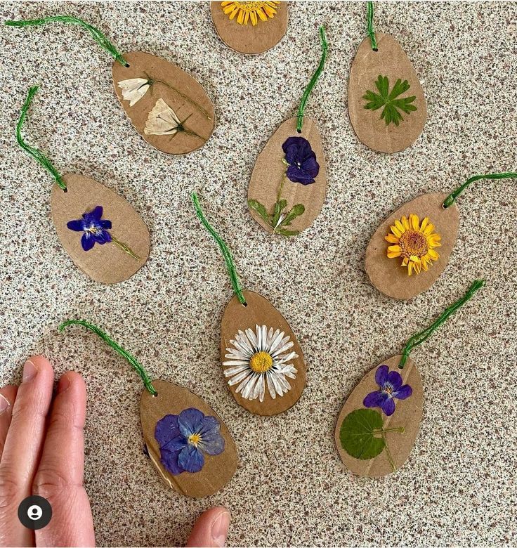 πασχαλινά αυγά-από-κούτα-με-λουλούδια-ιδέες-