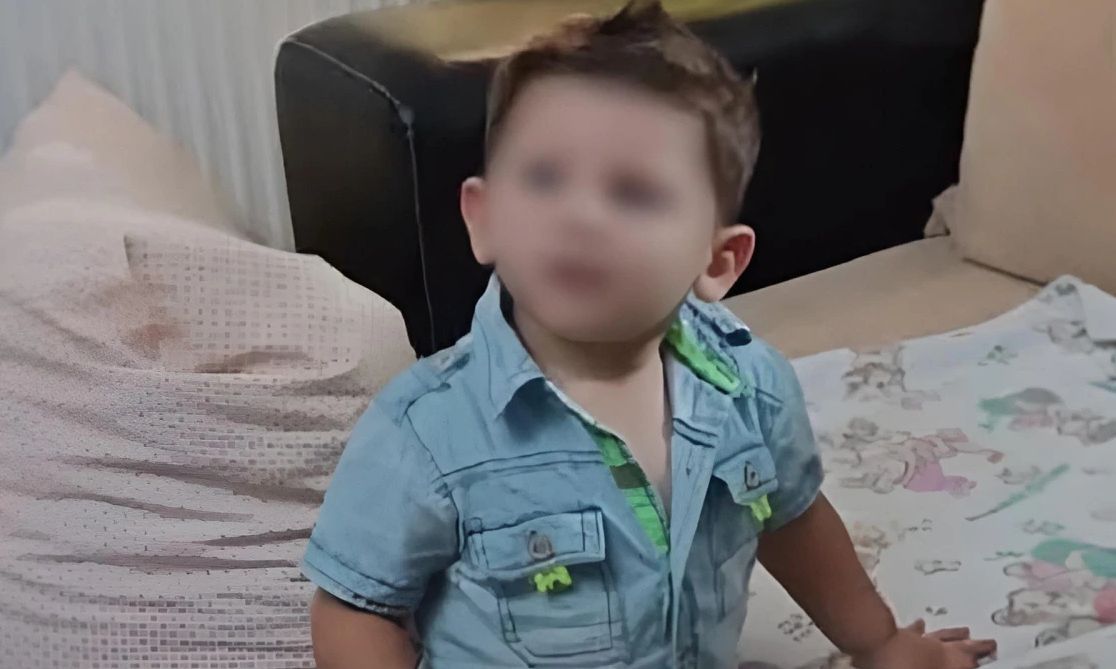 Νέες αποκαλύψεις για τον μικρό Άγγελο – Από τα χτυπήματα μετακινήθηκαν κομμάτια εγκεφάλου