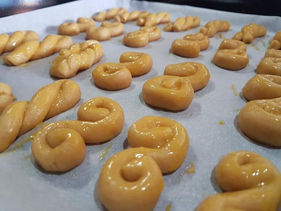 Πασχαλινά κουλουράκια-της-γιαγιάς-συνταγή-