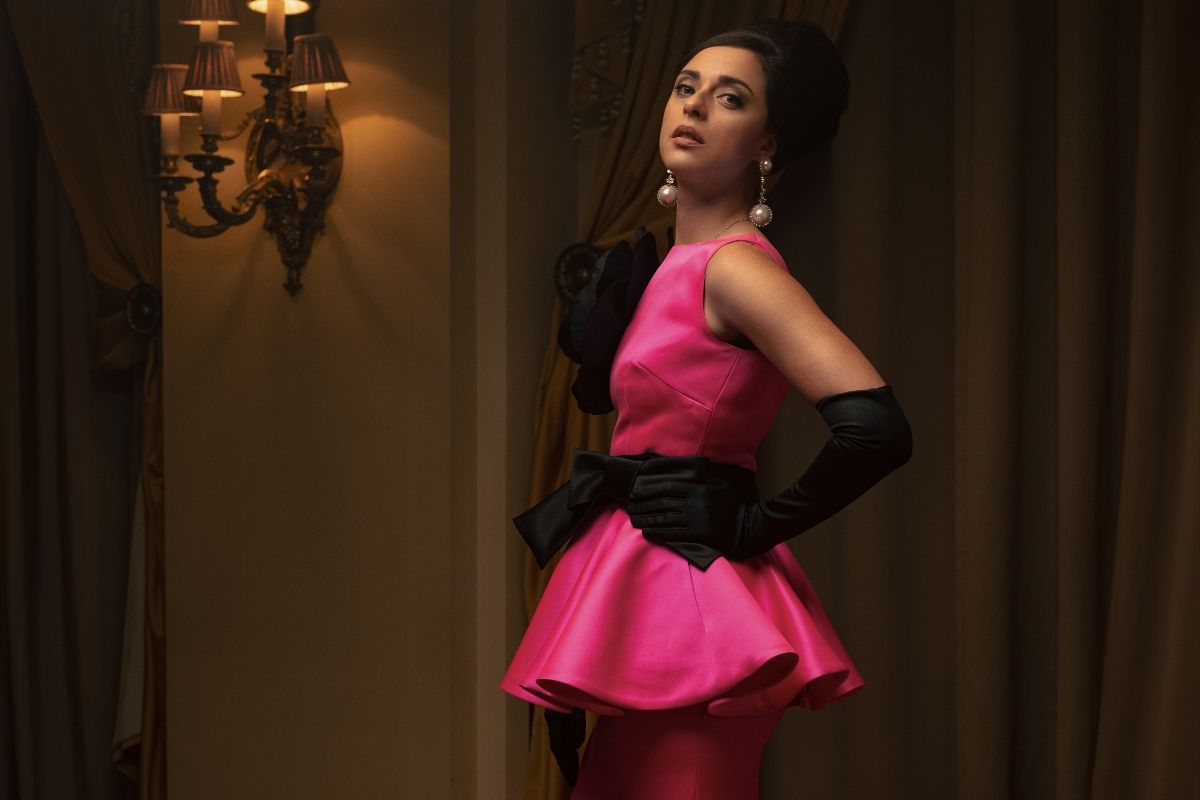 Grand Hotel: Οι συζητήσεις της Εριέτας με τον Ρήγα βάζουν σε υποψίες την Κυβέλη που αρχίζει να ψάχνει το παρελθόν του