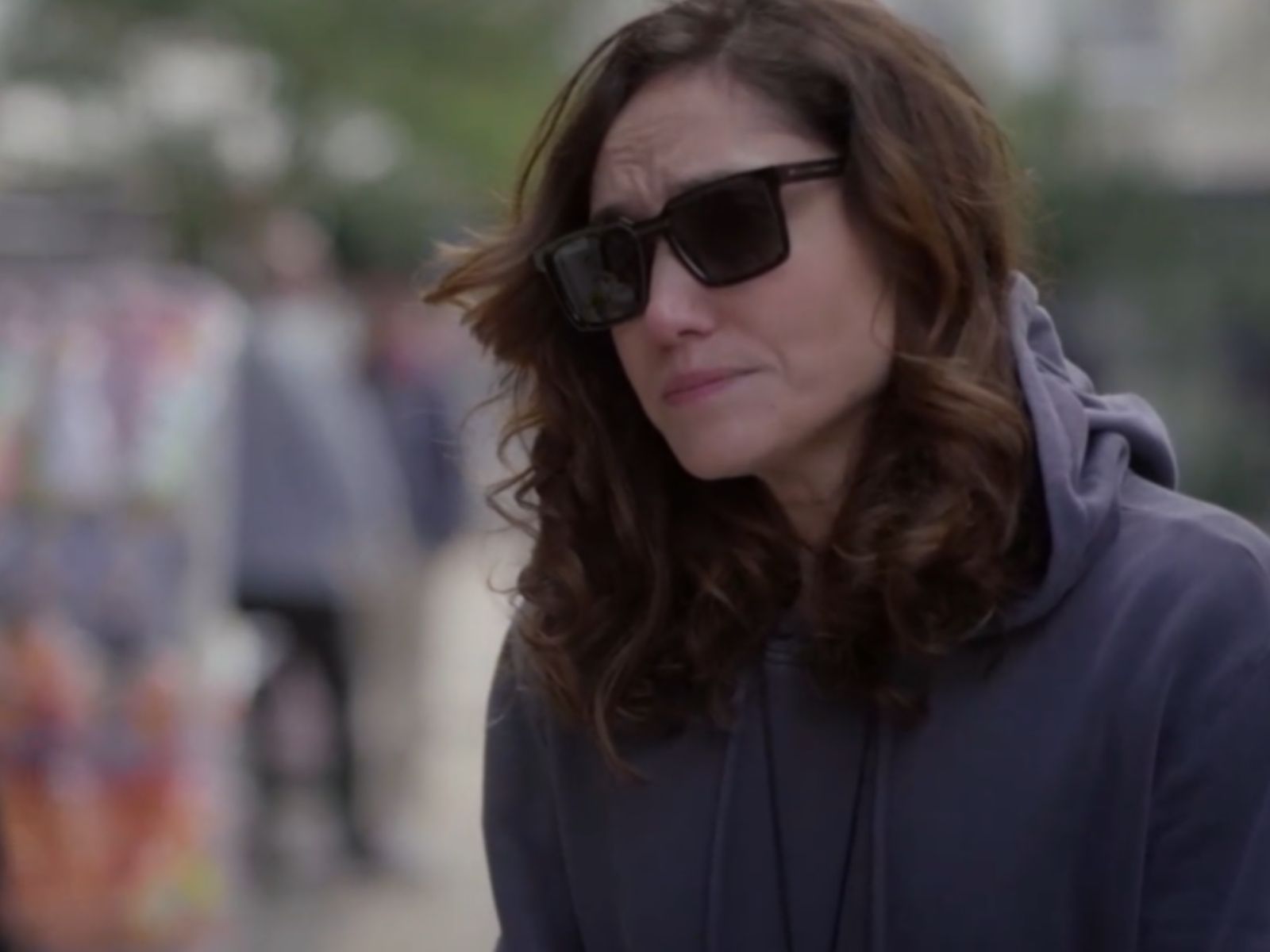 Διάφανη αγάπη : Η Αννά παραδίνεται με αντάλλαγμα να βγει στο φως η αλήθεια