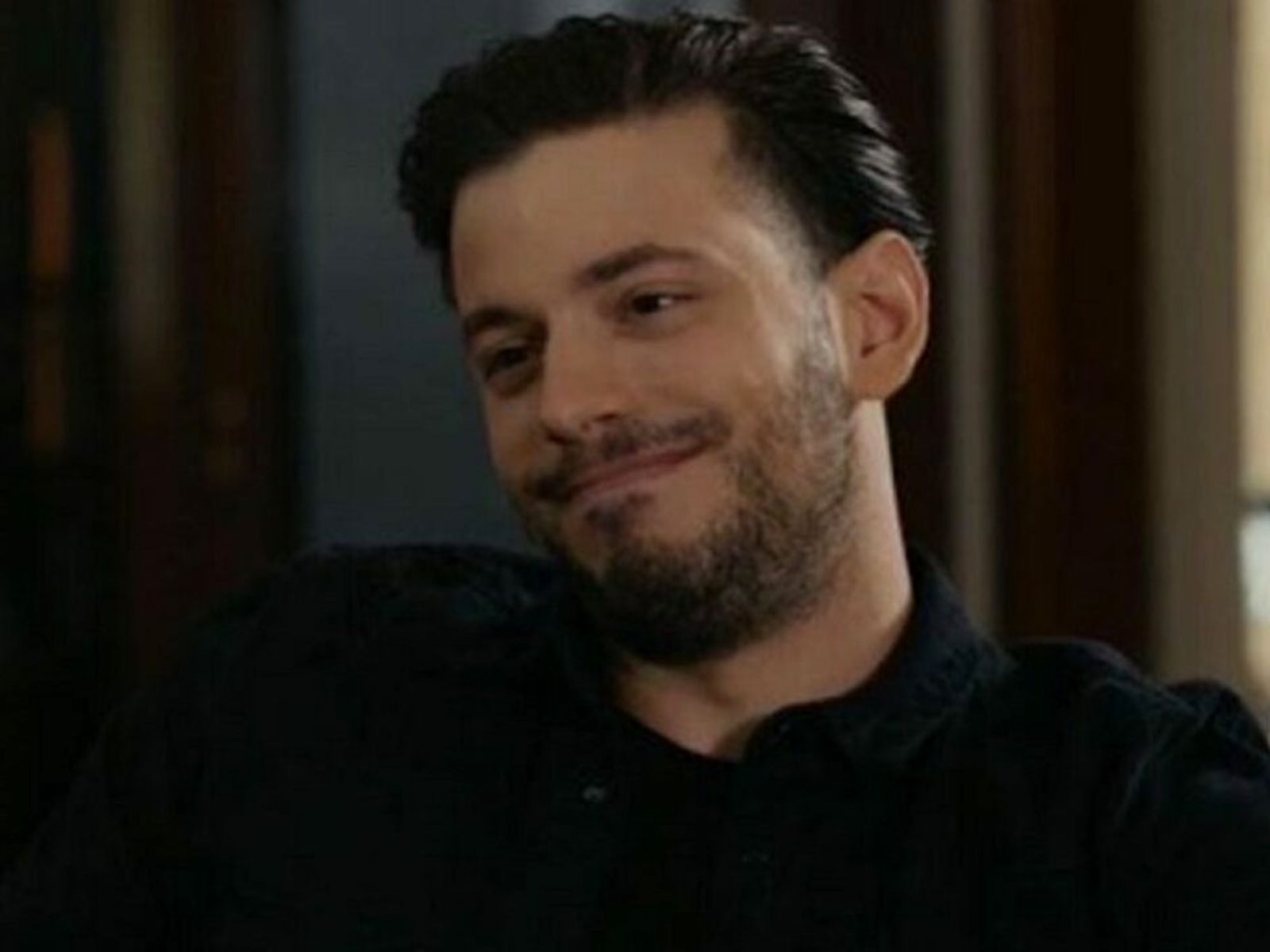 Η Γη της Ελιάς : Ανατροπάρα μεγατόνων- Ο Κίμωνας επιστρέφει στη σειρά