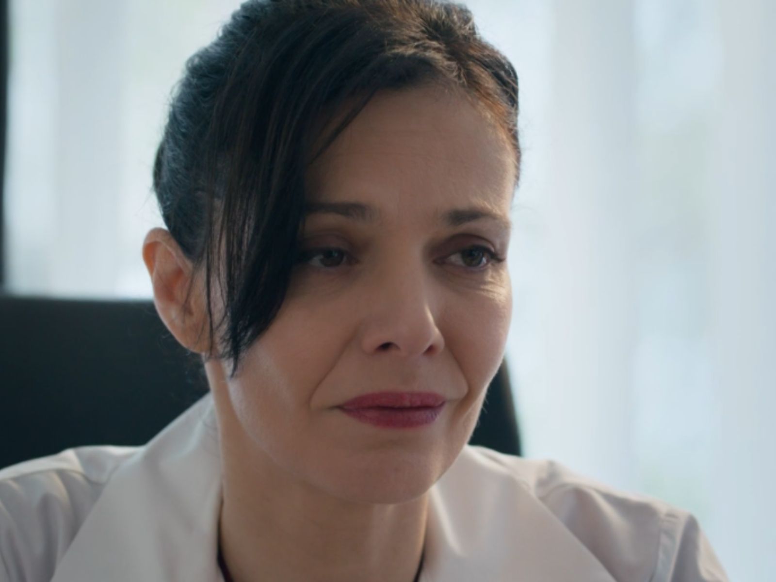 Παιχνίδια εκδίκησης : O Μάρκος υποσχεται στην Μαρίνα να την βοηθήσει