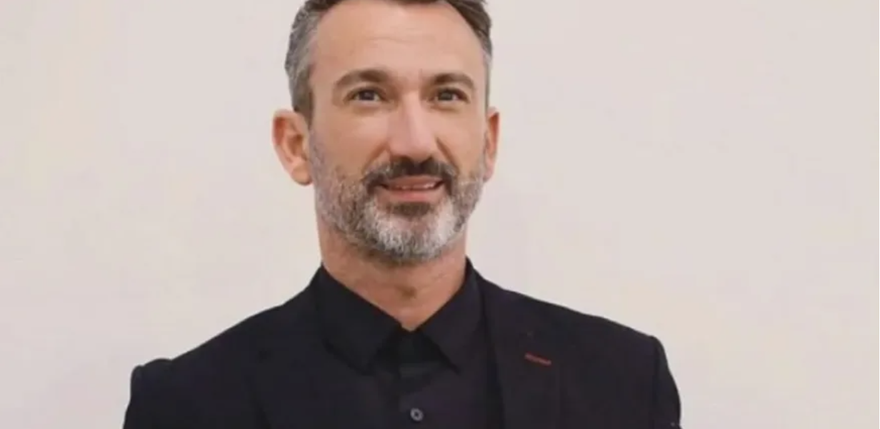 Σκοτώθηκε Έλληνας τραγουδιστής σε τροχαίο