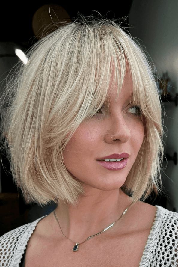 Chin-Length Bob-σε-ξανθά μαλλιά-ιδέες-