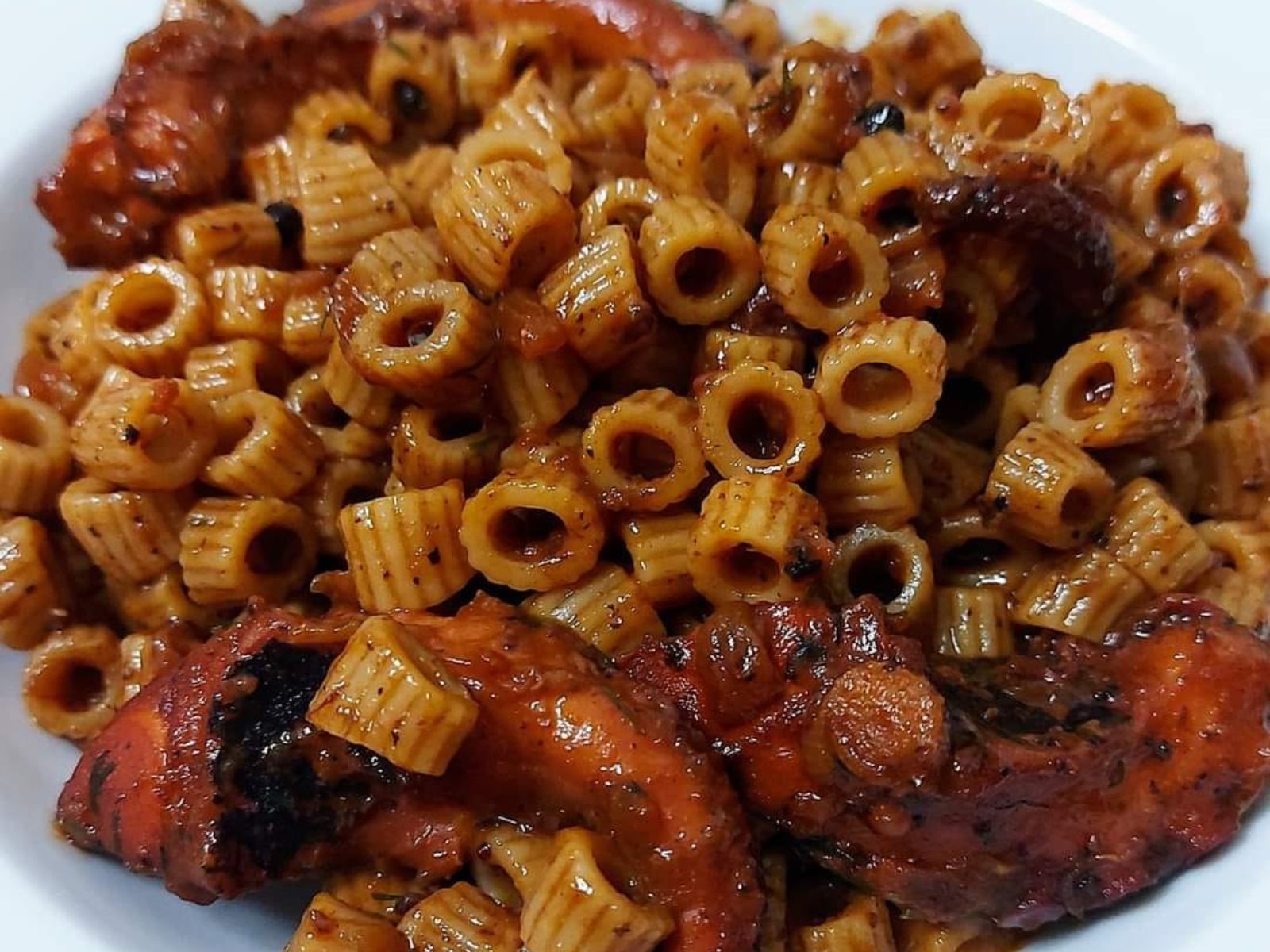 Χταποδάκι-με πετιμέζι-και μακαρόνια-συνταγή-