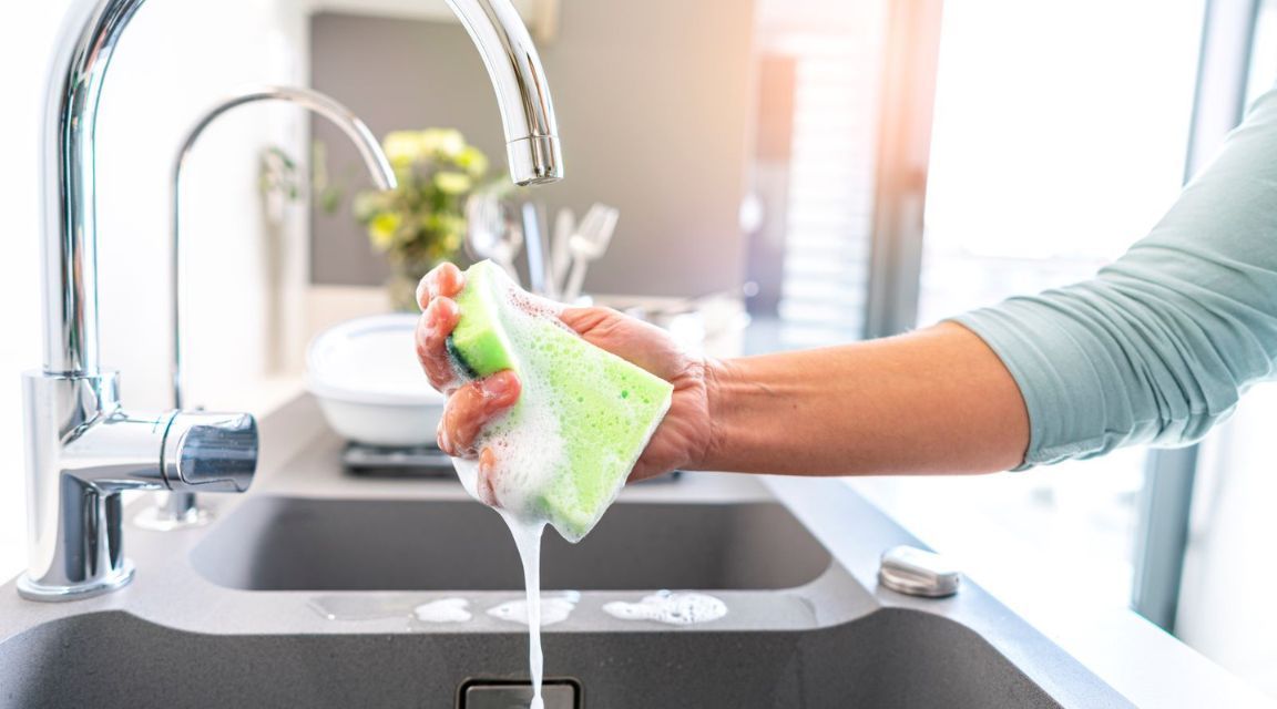 Οξυζενέ: Το μαγικό συστατικό που δεν πρέπει να λείπει από κανένα σπίτι- Οι 32 διαφορετικές χρήσεις του(Δεν είναι έτοιμο)