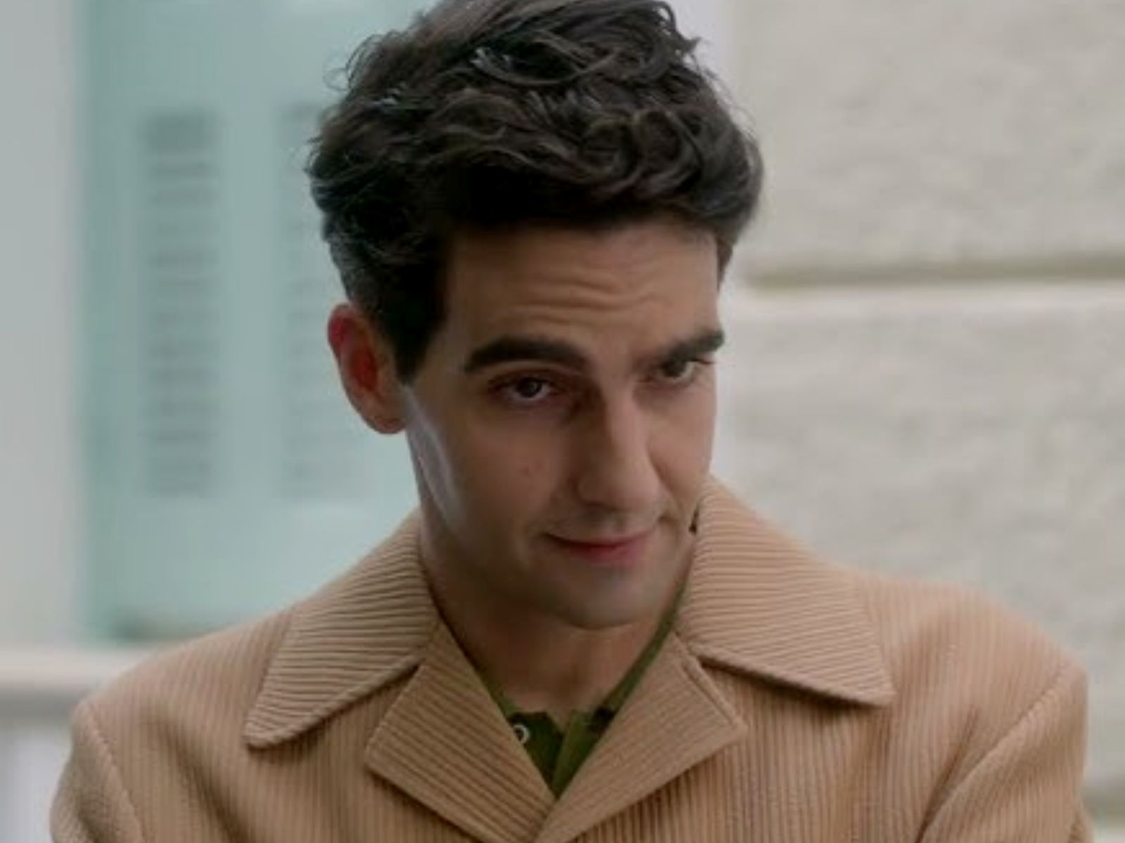 Άγιος Έρωτας: Ο Πέτρος πλακώνει στο ξύλο τον Πατέρα Νικόλαο την ώρα της εξομολόγησης